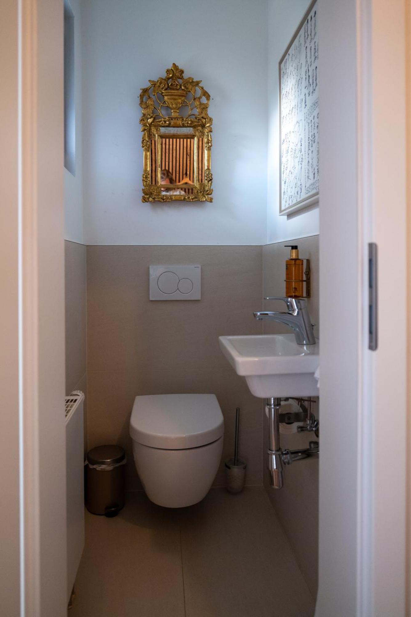 Gesamtes King Size Kueche Tv Regendusche Loggia Chalet